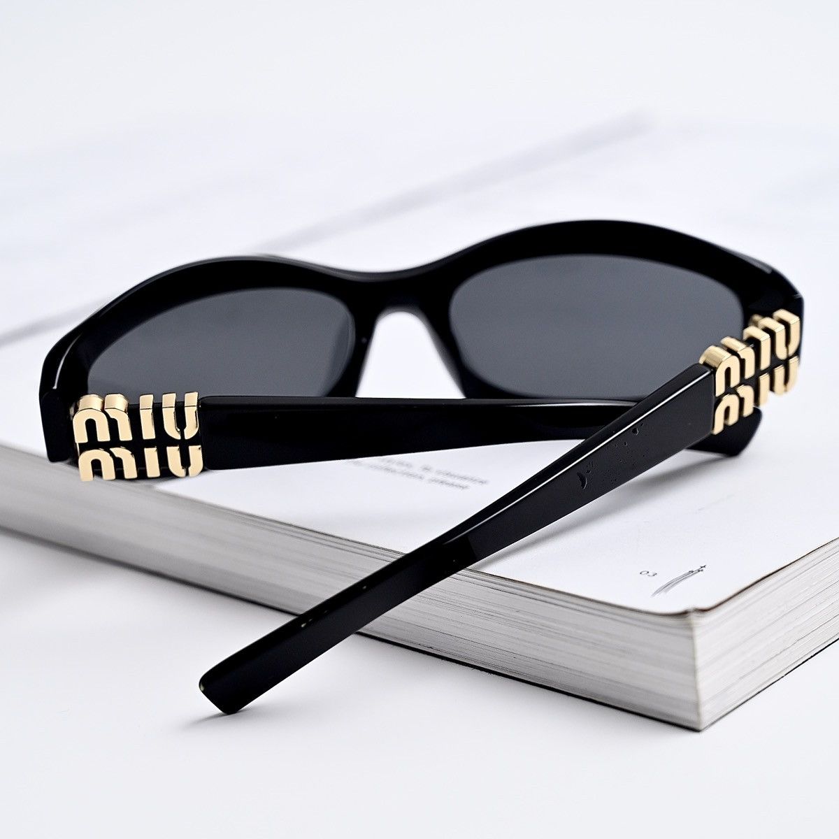 Miu Miu MIU MIU 0MU 14ZS SUNGLASSES Size ONE SIZE - 11 Thumbnail
