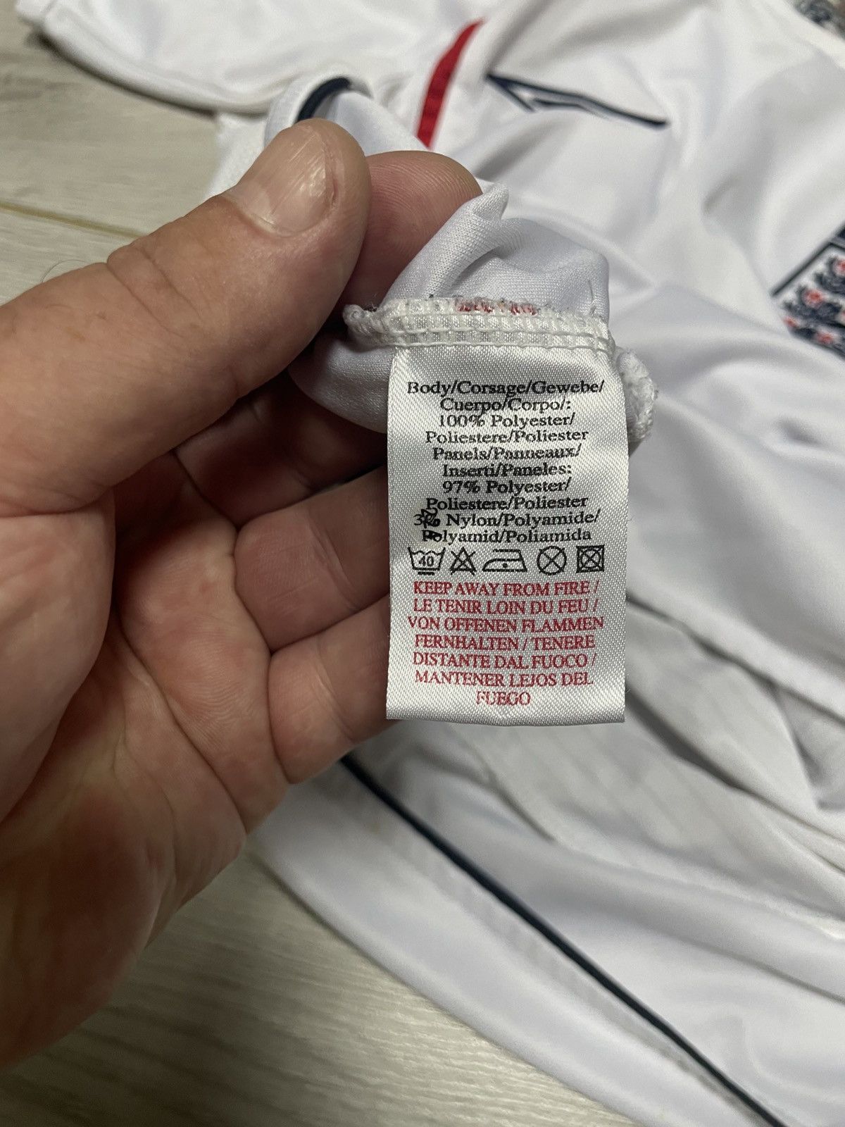 Umbro England Umbro vintage drill jersey soccer football Size US M / EU 48-50 / 2 - 7 Thumbnail