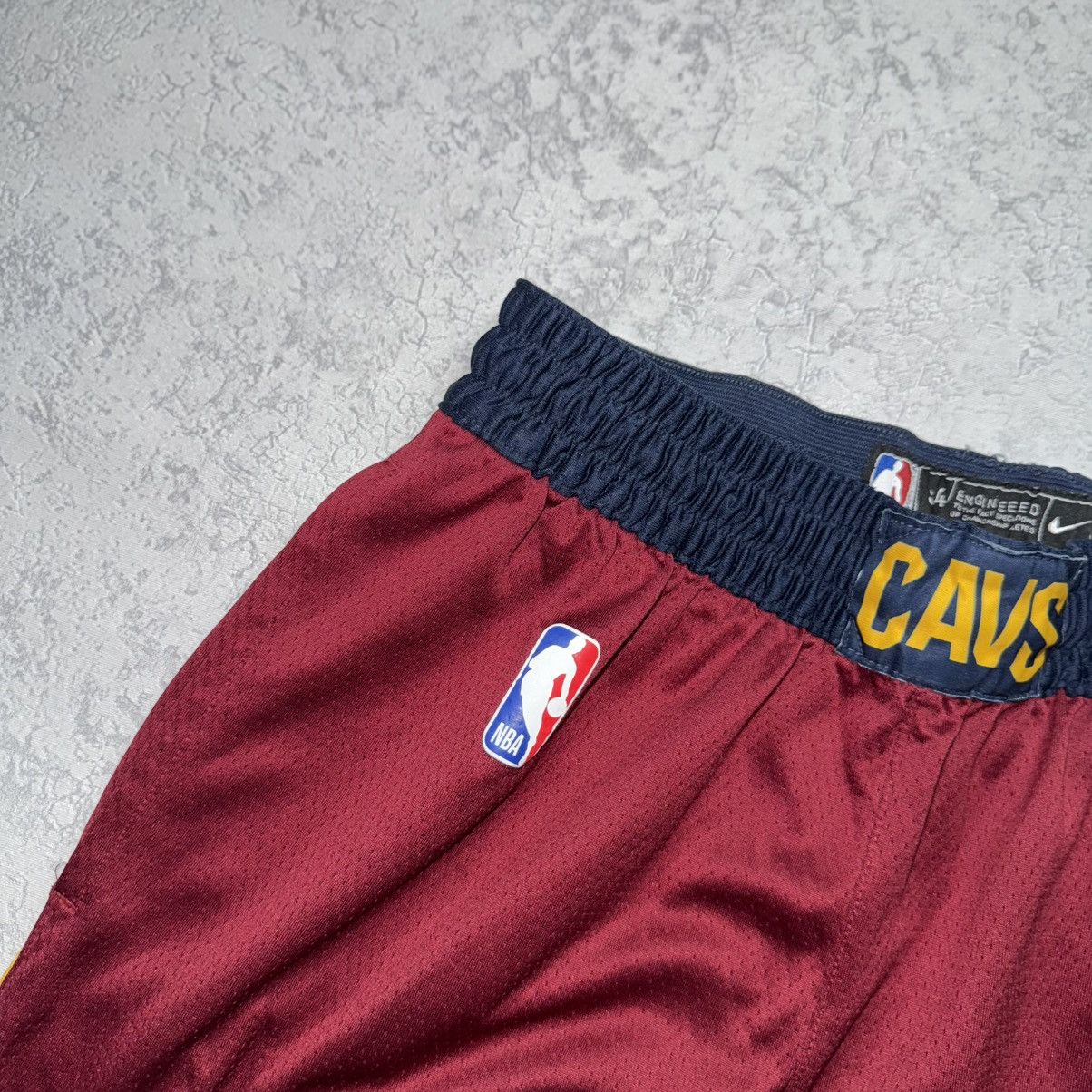 NBA Nike NBA Cleveland Cavaliers Shorts Size M Size US 32 / EU 48 - 6 Thumbnail