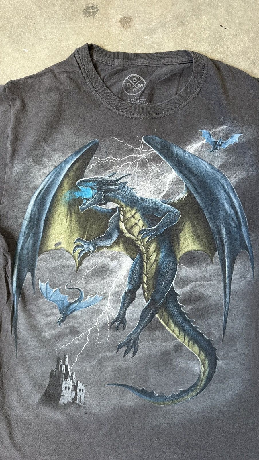 Vintage VINTAGE DRAGON LIGHTNING DOM TEE Size US S / EU 44-46 / 1 - 2 Thumbnail