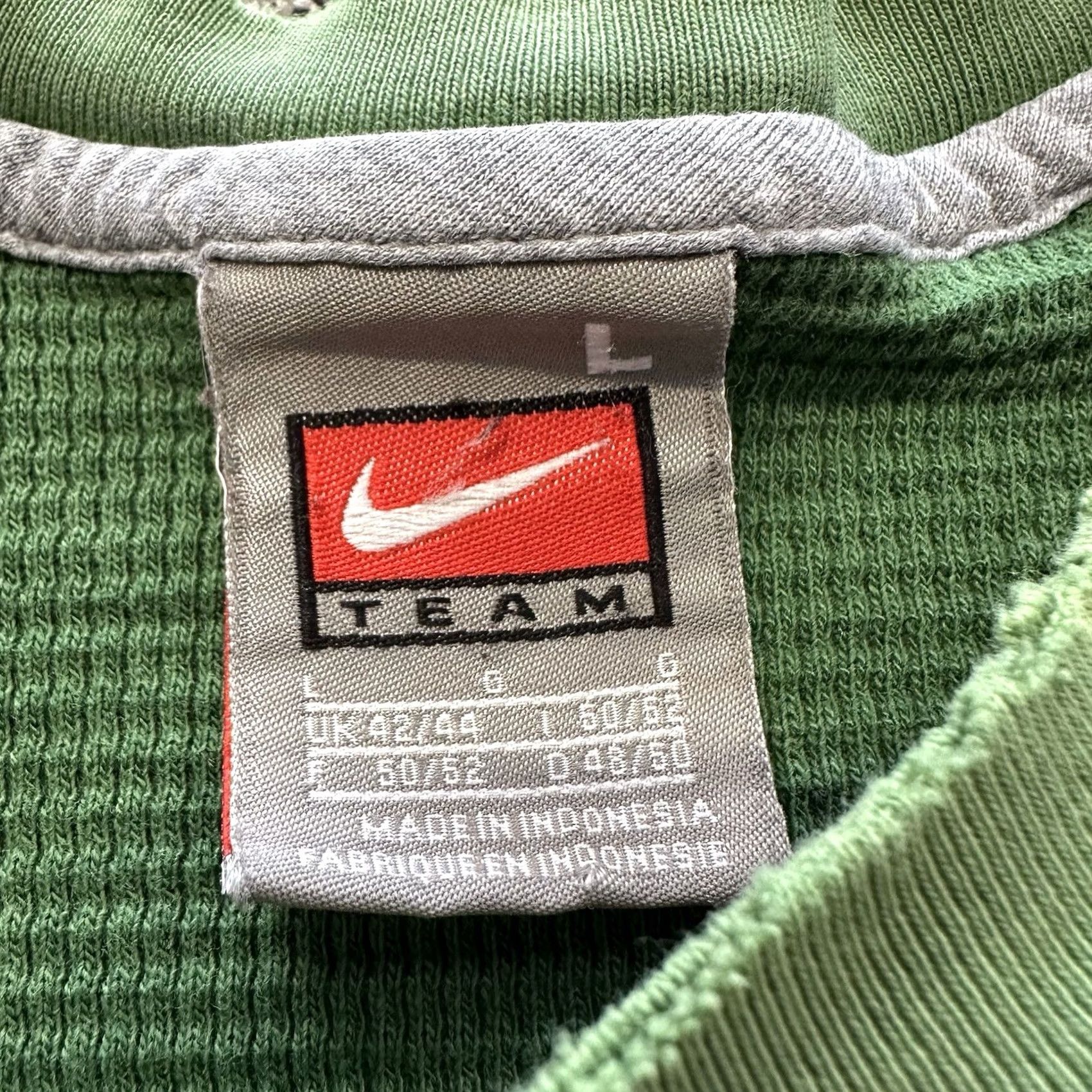 Nike VINTAGE Nike Michigan State Spartans Thermal LS Shirt Mens L Green Center Swoosh Size US L / EU 52-54 / 3 - 4 Thumbnail