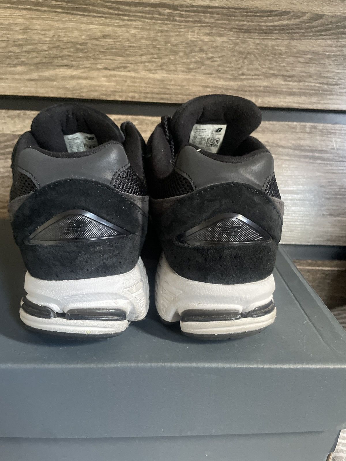 New Balance New balance 2002r black gunmetal Size US 9.5 / EU 42-43 - 4 Thumbnail
