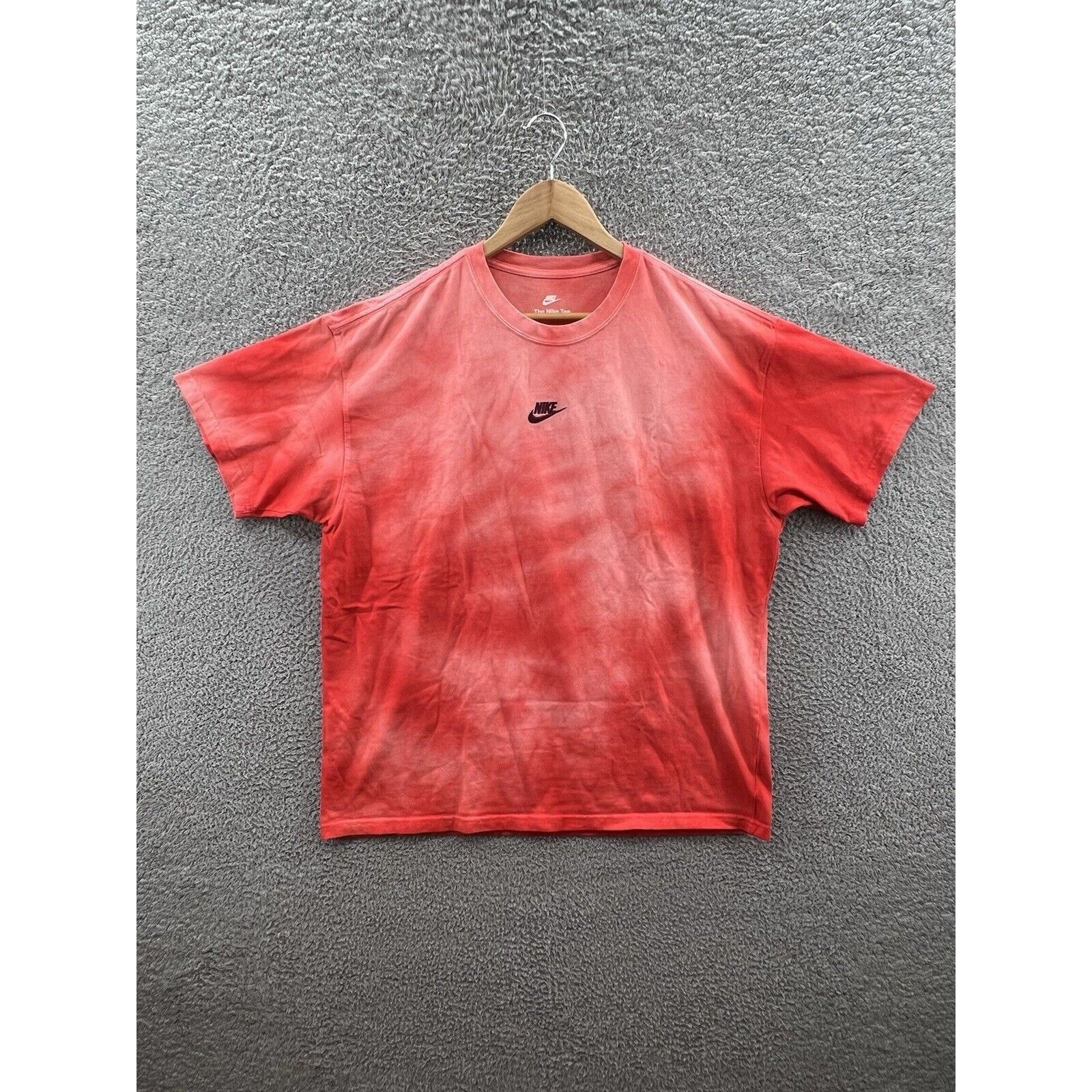 Nike Nike M90 Pe Chic Pink Red Tie Dye Men’s Sz. Large FJ9361-838 Size US L / EU 52-54 / 3 - 1 Thumbnail
