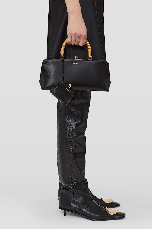 Jil Sander o1w1db10825 Size: OS / Leather Shoulder Bag in Black Size ONE SIZE - 3 Thumbnail