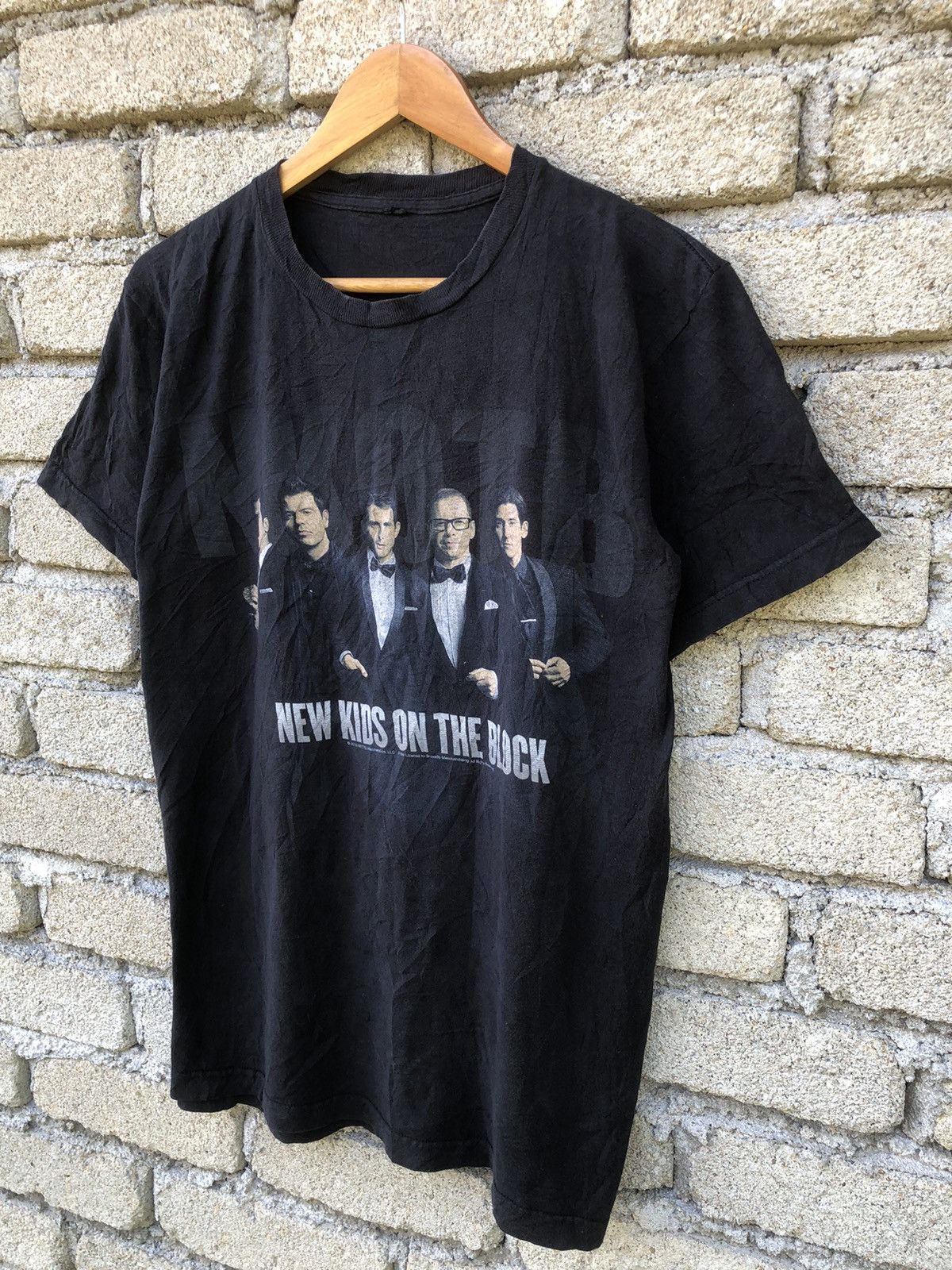 Band Tees × Nirvana × Vintage Vintage Y2K New Kids On The Block North American Tour Tee Size US L / EU 52-54 / 3 - 3 Thumbnail