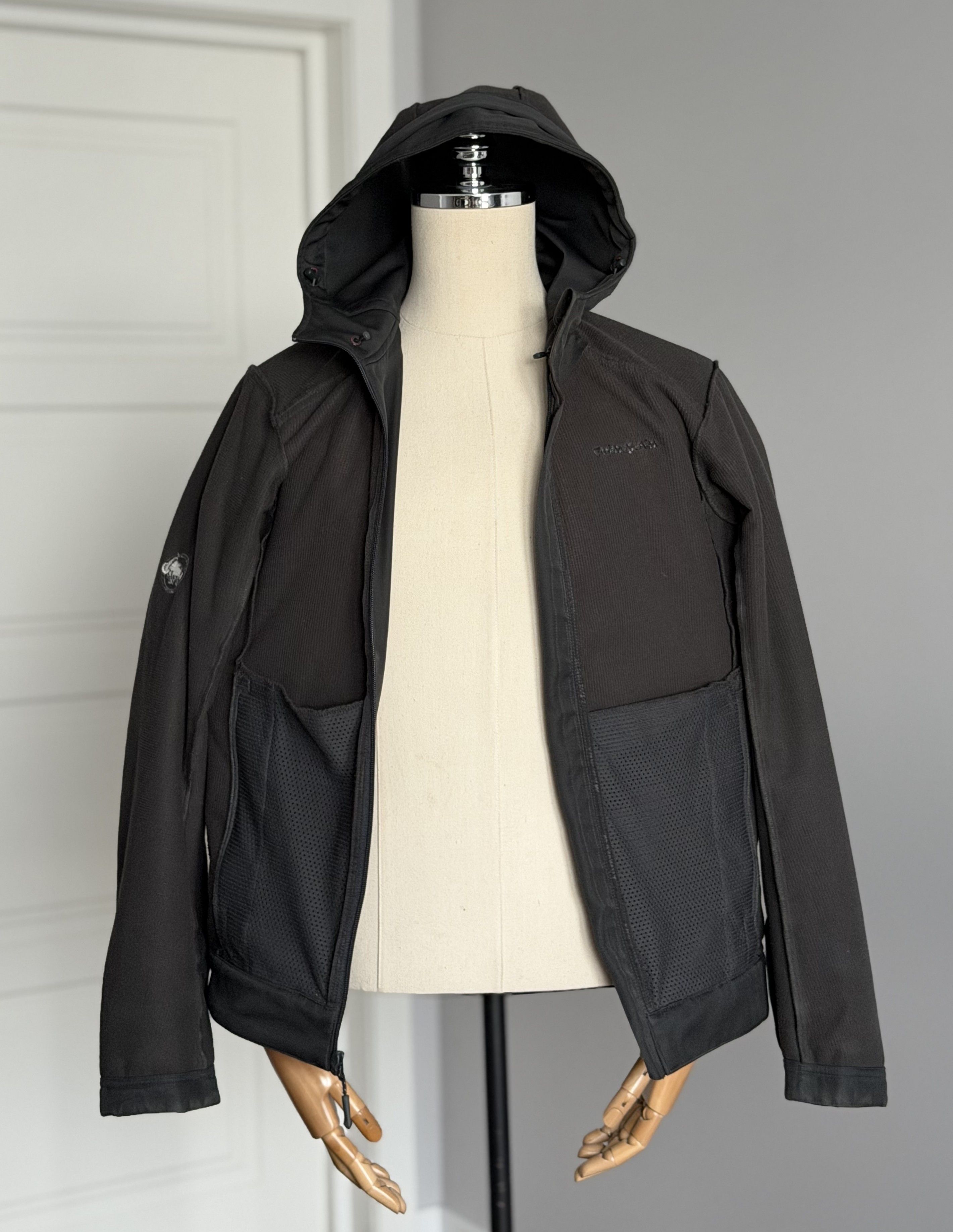 Mammut MAMMUT Softech Softshell Hooded Jacket Outdoor Trekking Size US M / EU 48-50 / 2 - 12 Thumbnail