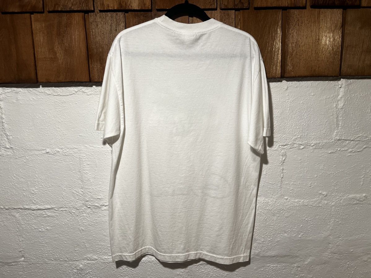 Vintage Vintage 1990s Green M&M Candy T-Shirt White Size L Size US L / EU 52-54 / 3 - 2 Thumbnail