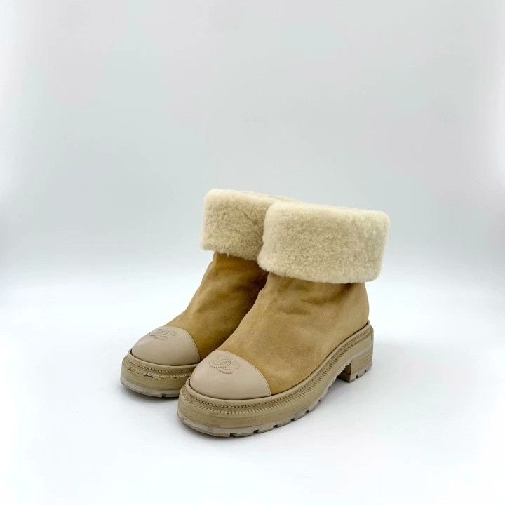 Chanel Chanel Brown Logo Round-Toe Short Boots Size US 5 / IT 35 - 1 Thumbnail