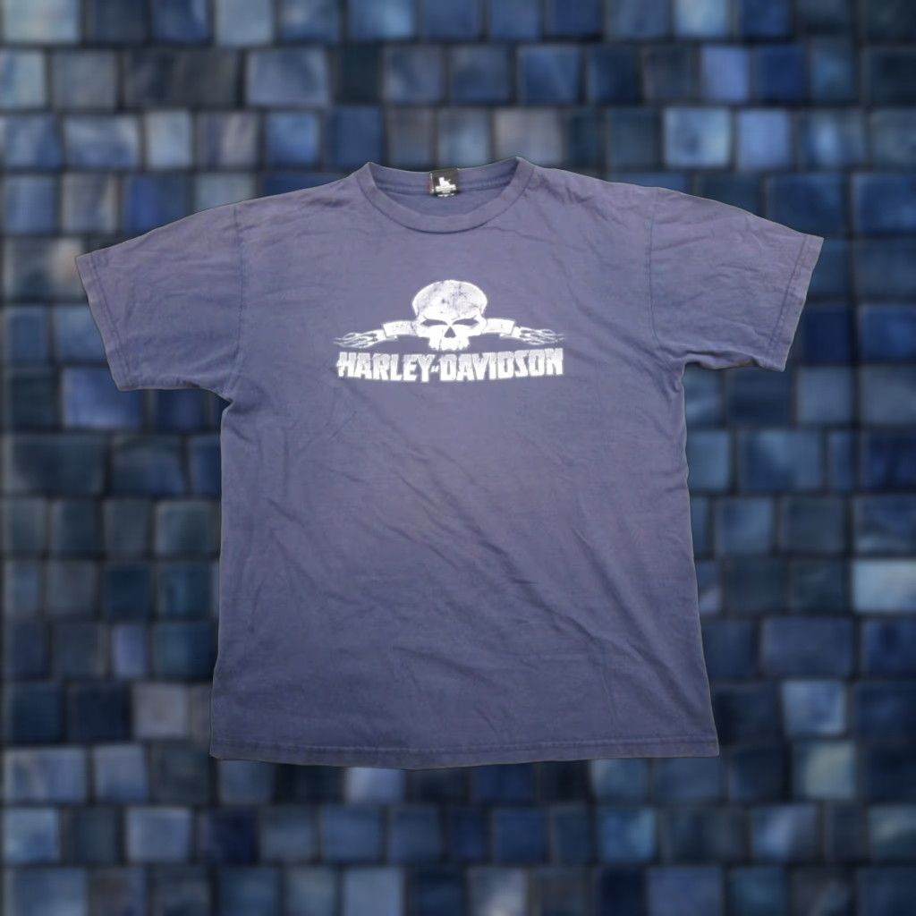 Harley Davidson VINTAGE Harley-Davidson Kuwait Faded Skull Biker T-Shirt XL Blue Adult Men Short Sleeve Crew Neck Cotton Shirt 2000s 00s Year Manufactured 2000-2009 Size US XL / EU 56 / 4 - 1 Thumbnail