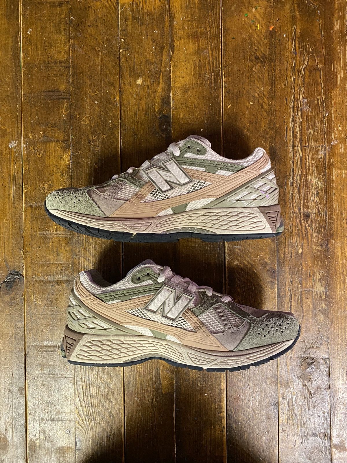 New Balance M1906NE “Linen” Size US 9 / EU 42 - 3 Thumbnail