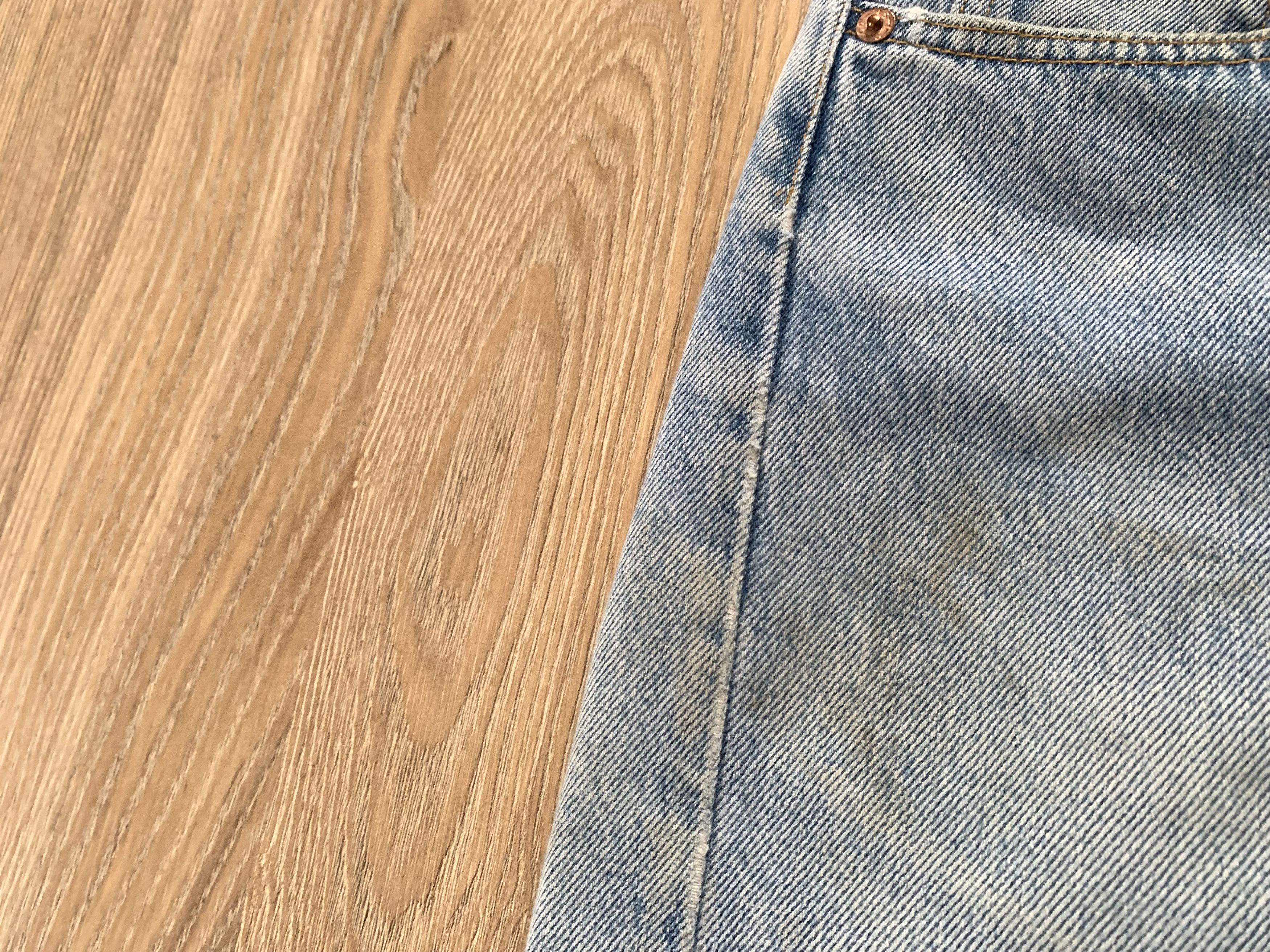 Levi's Vintage Clothing Vintage Levi’s 501 Made in USA Light Wash Jeans Size US 34 / EU 50 - 6 Thumbnail