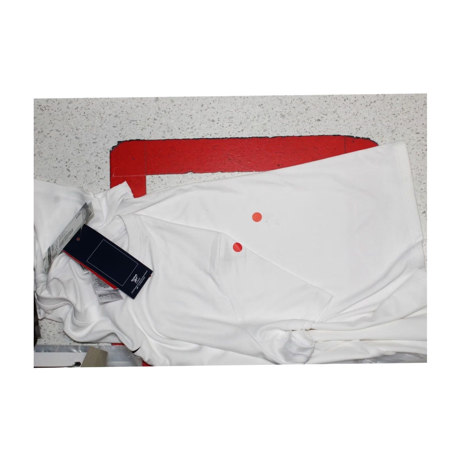 Reebok Reebok Womens Performance Embellished T-Shirt, white, M Size M / US 6-8 / IT 42-44 - 2 Thumbnail
