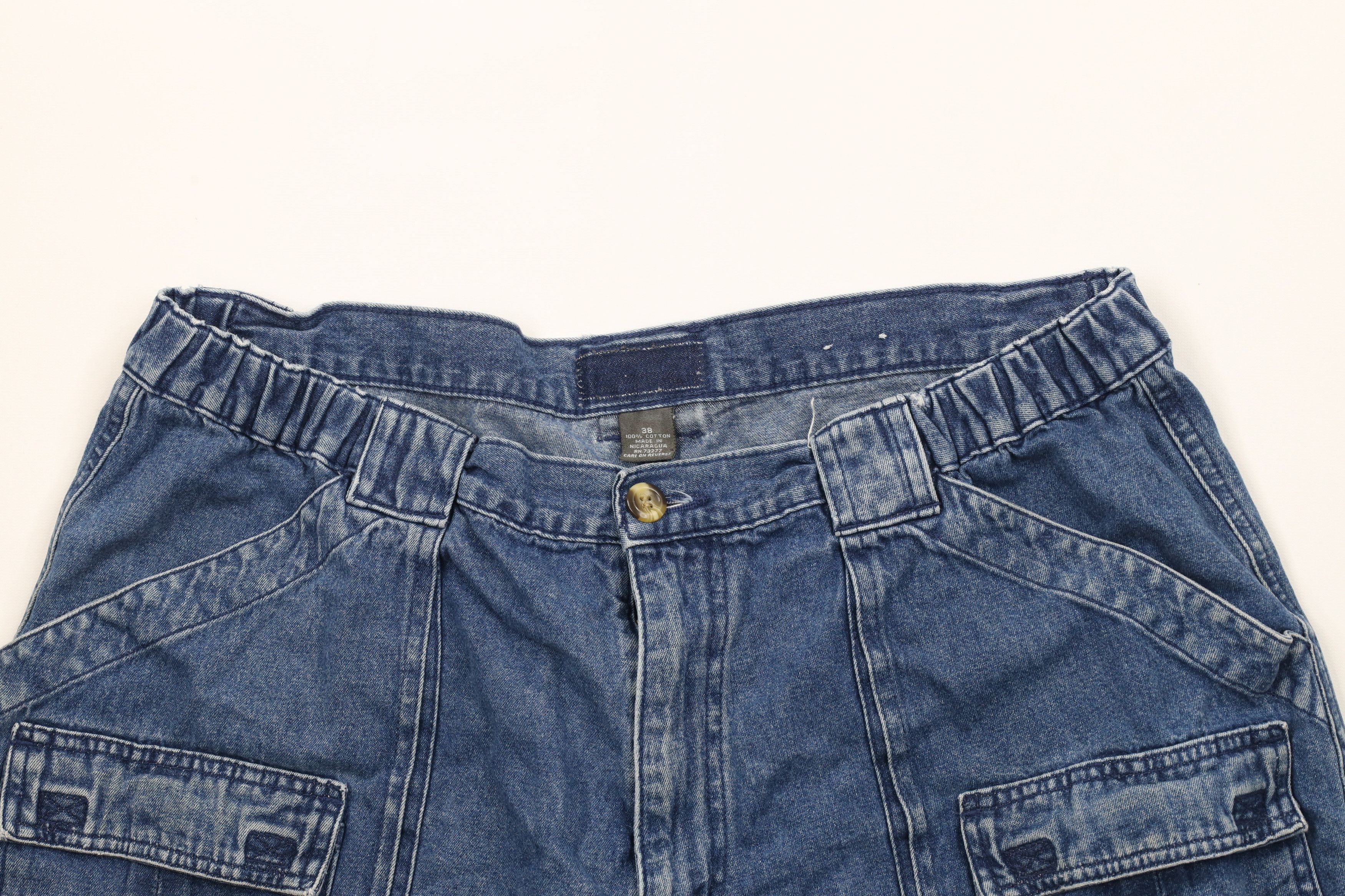 Vintage Vintage 90s Streetwear Above Knee Denim Cargo Shorts Jorts Size US 38 / EU 54 - 2 Thumbnail