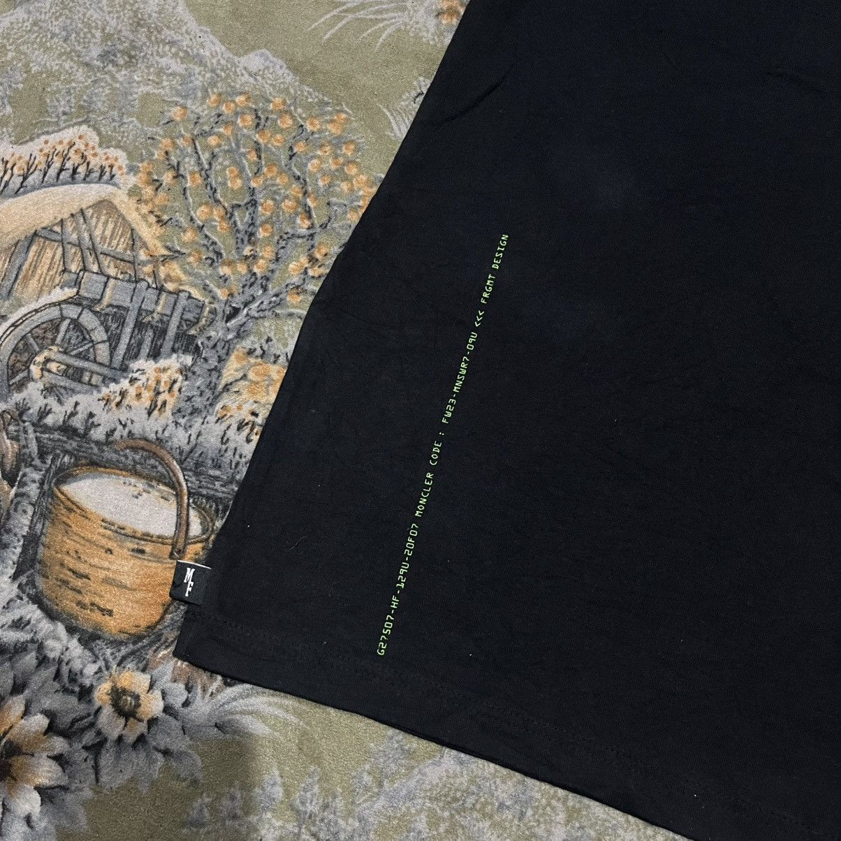 Fragment Design × Moncler Moncler Frgmt Hiroshi Fujiwara T Shirt Front and Back Print Size US XL / EU 56 / 4 - 3 Thumbnail