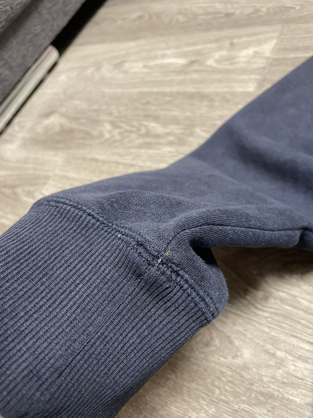 Nike Vintage Nike Navy Blue Basic Sweatshirt Crewneck Gray Tag Size US L / EU 52-54 / 3 - 9 Thumbnail