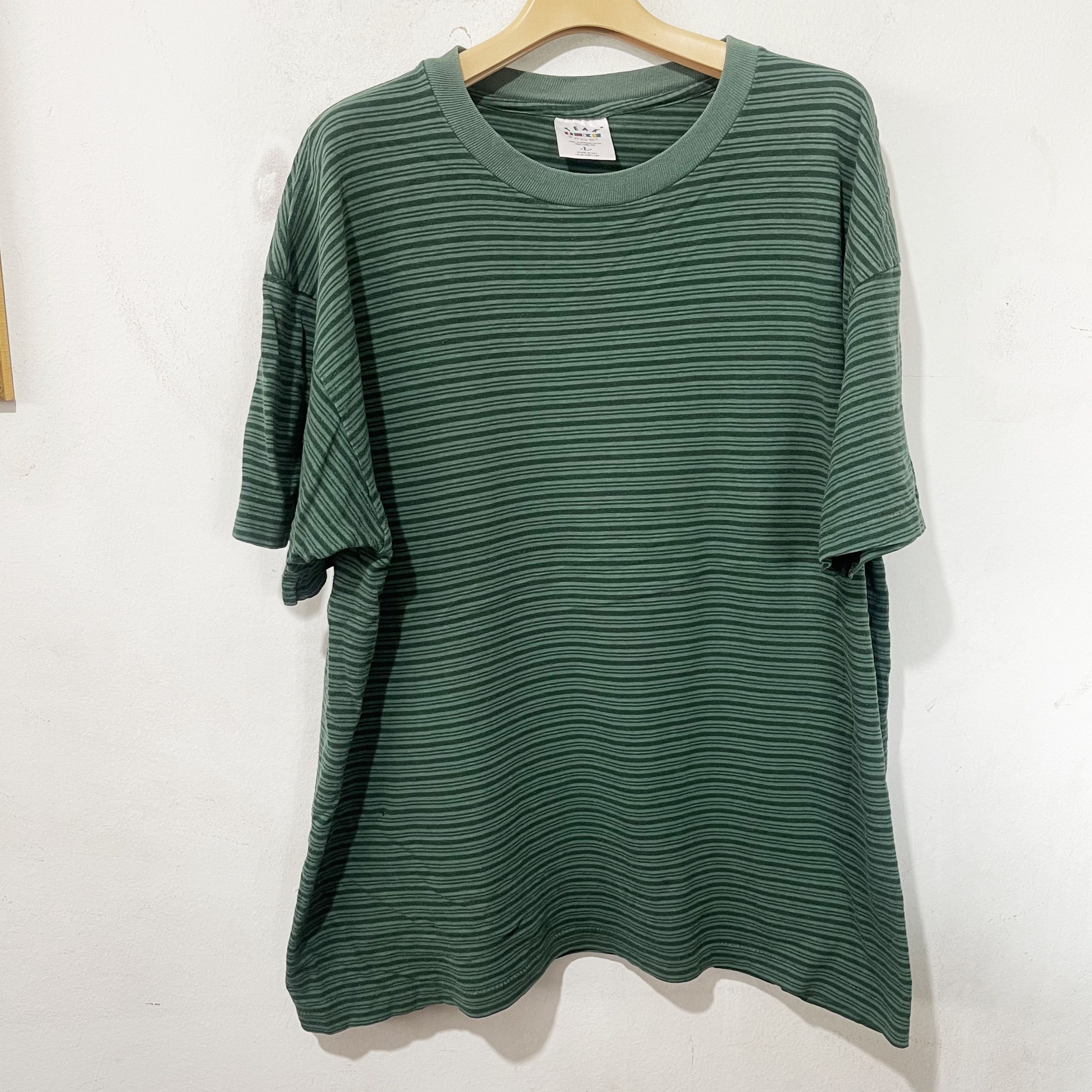 Vintage Vintage 90s Striped T-Shirt Size US L / EU 52-54 / 3 - 1 Thumbnail