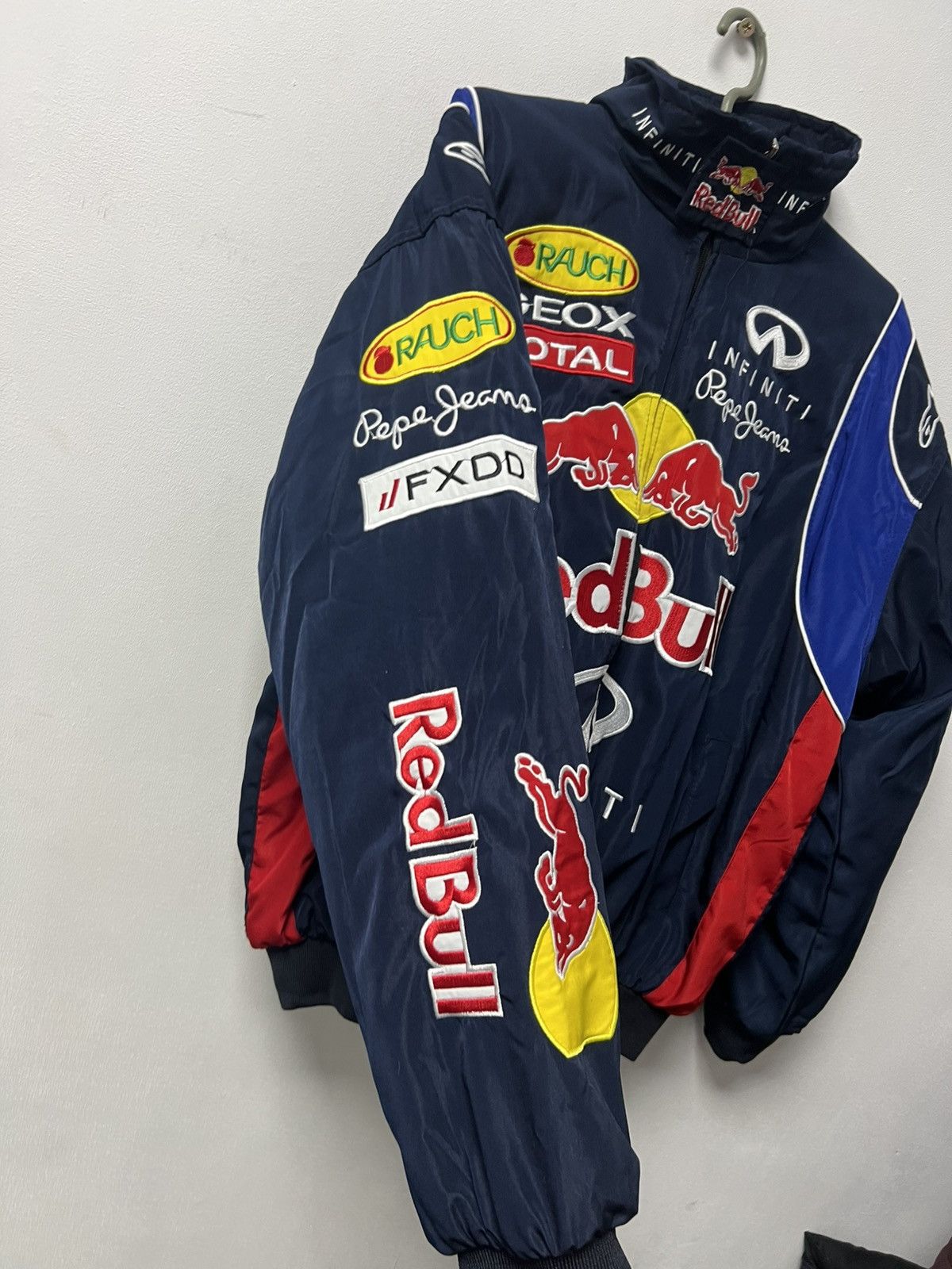 Formula 1 Vintage Racing Jacket Red Bull Infinity Pepe Jeans NASCAR Size US L / EU 52-54 / 3 - 3 Thumbnail