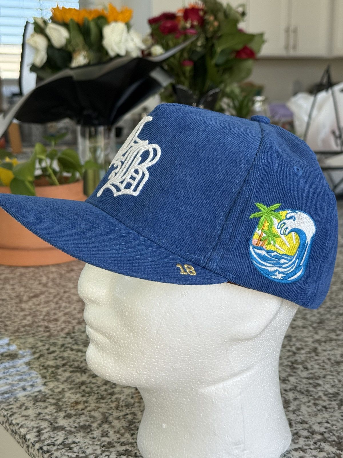 Other Dvniel Luu Blue Corduroy Long Beach snapback super Rare Size ONE SIZE - 1 Thumbnail