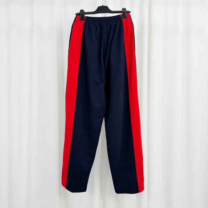 Balenciaga Balenciaga size XXS Dark Blue Manchester United Embroidered Size US 27 - 2 Thumbnail