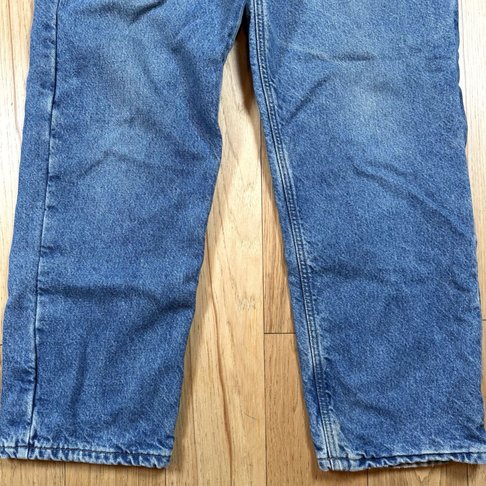 Carhartt VINTAGE Carhartt Jeans Denim Workwear Straight Lined Blue 32 34 Inseam Men Mens 32x34 Quilted Blue Jeans Size US 32 / EU 48 - 2 Thumbnail