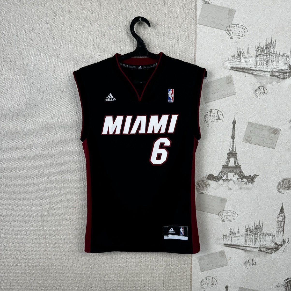 Adidas × NBA LEBRON JAMES #6 MIAMI HEAT ADIDAS SWINGMAN JERSEY NBA XS Size US XS / EU 42 / 0 - 3 Thumbnail