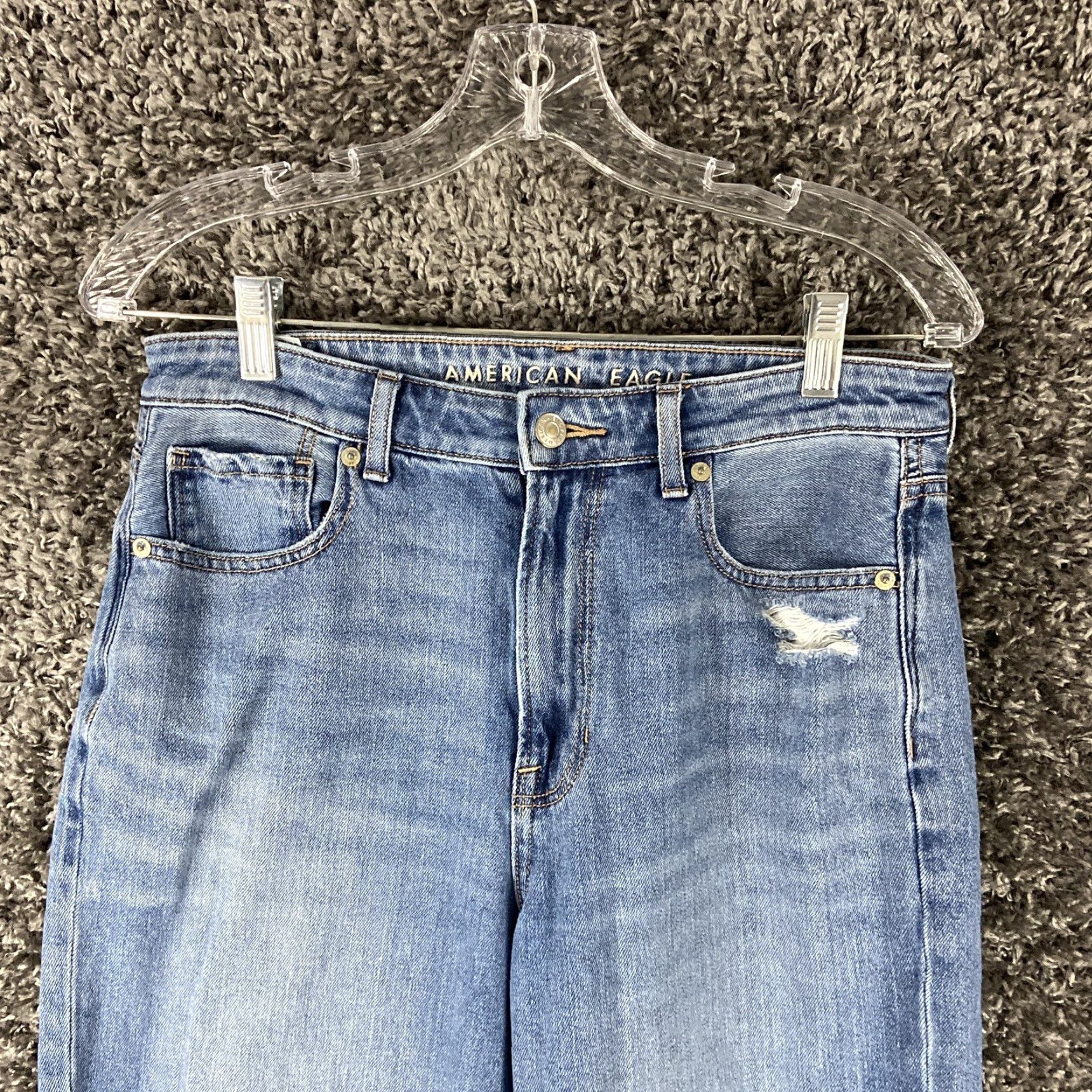 American Eagle Outfitters American Eagle Jeans Women 6 Blue Distressed Comfort Stretch Mom Size 28" / US 6 / IT 42 - 5 Thumbnail