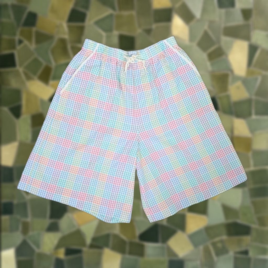 Vintage VINTAGE 90s Cricket Lane blue and pink gingham mid length Bermuda shorts Women Size 12 Check 90s theme Vintage Size 34" / US 12 / IT 48 - 1 Thumbnail