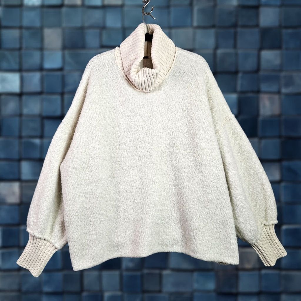 Free People Free People Milo Pullover Knit Oversized Turtleneck Sweater Ivory L Womens Regular Size L Pullover Knit Size L / US 10 / IT 46 - 1 Thumbnail