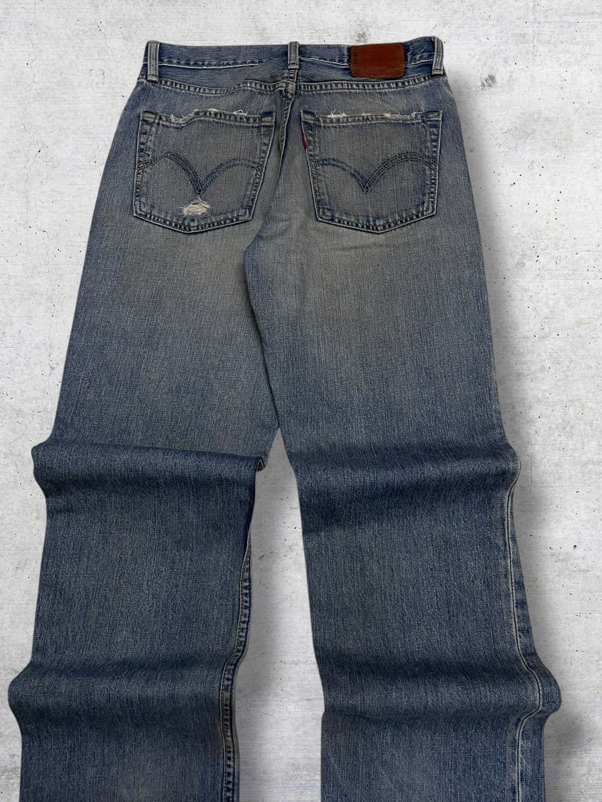 Levi's Vintage Clothing VINTAGE 502 LEVIS 90S DESIGNER USA DISTRESSED DIRTY OG DENIM Size US 29 - 12 Thumbnail