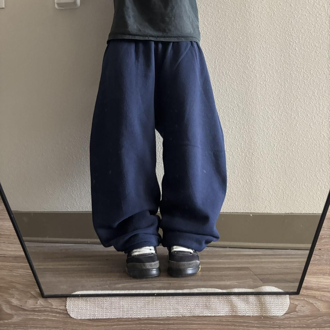 Japanese Brand Crazy Vintage Y2K/2000s Baggy Navy Blue Skater Style Essential Sweatpants! Size L Size US 34 / EU 50 - 1 Thumbnail