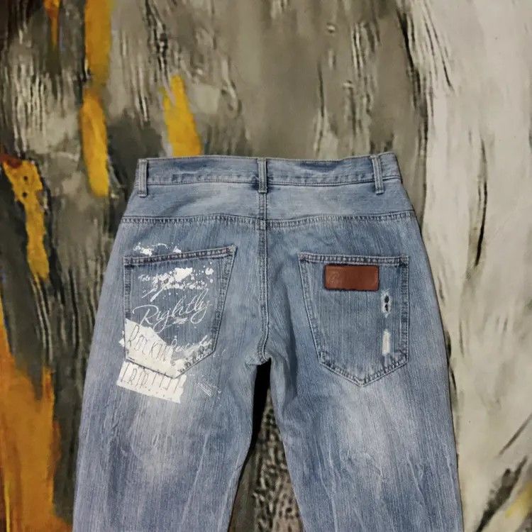 Vintage VINTAGE PINK LATTE DISTRESSED FADED BLUE JEANS PANTS Size US 30 / EU 46 - 9 Thumbnail