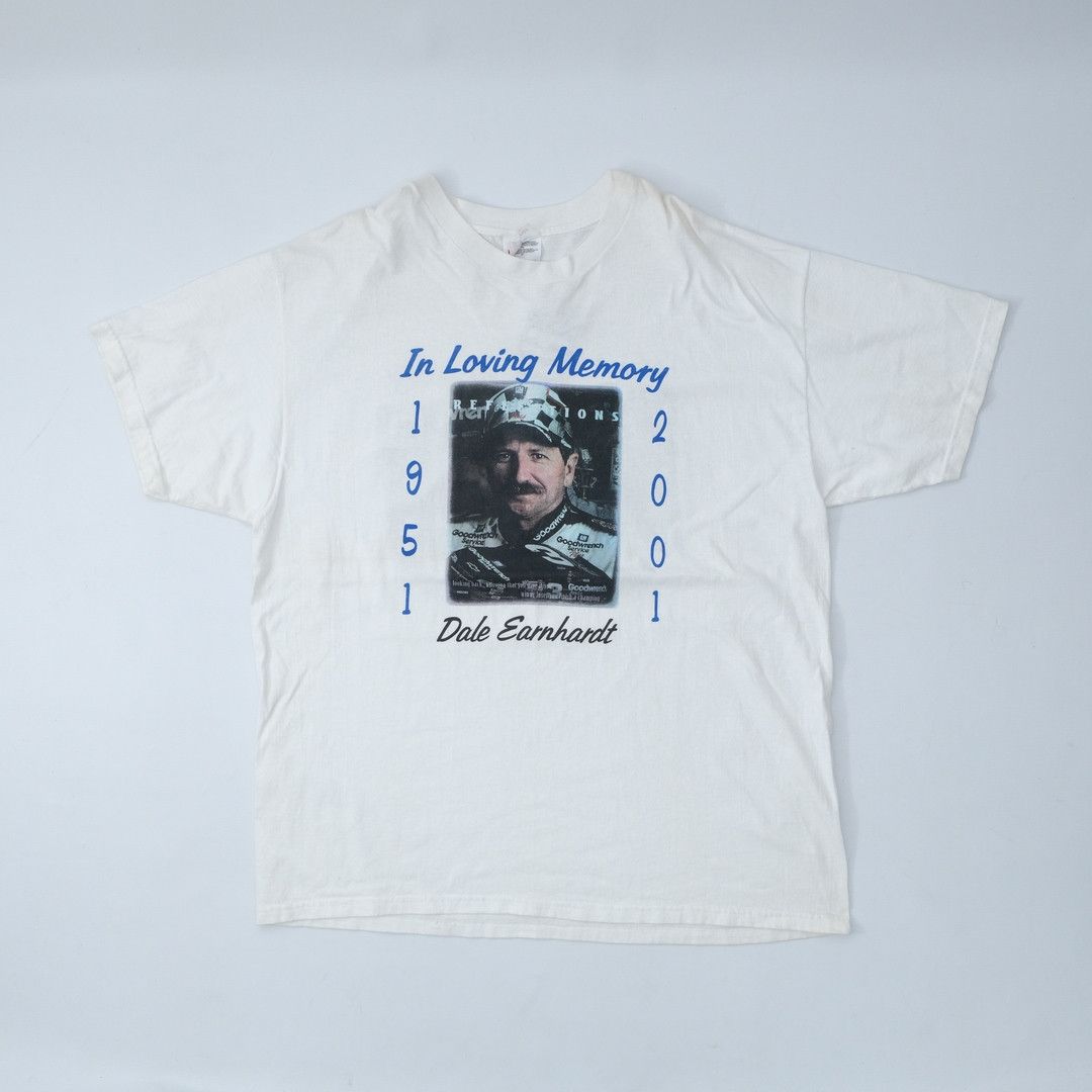 NASCAR 2001 In Loving Memory Dale Earn Hardt 1951 - 2001 White Tee Size US XL / EU 56 / 4 - 1 Thumbnail