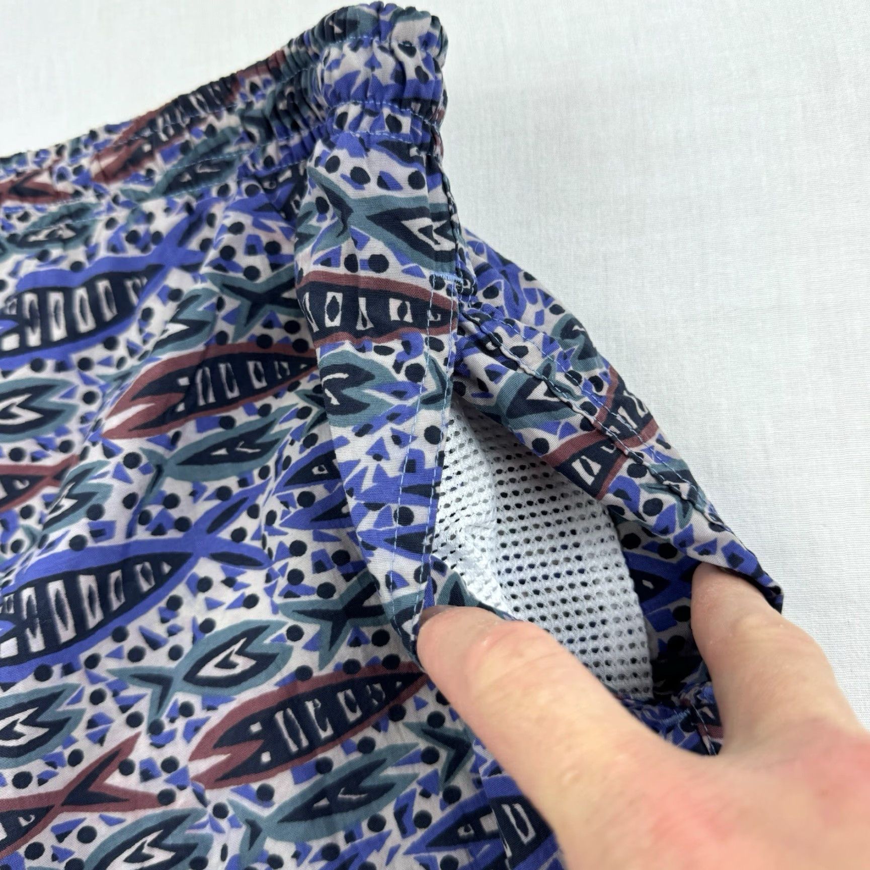 Vintage VINTAGE Ocean Bleu Swim Trunks Adult XL Blue Fish Print Trunks 90s Mens Swim Bottom Ocean Bleu Blue 90s Mens Size US 36 / EU 52 - 6 Thumbnail