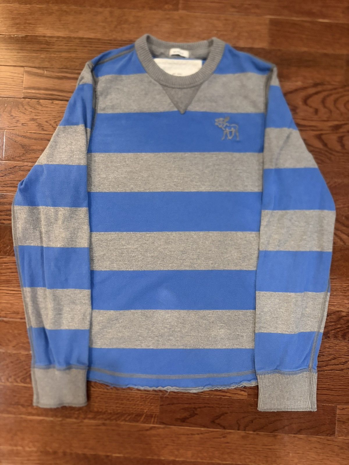 Hollister Y2K Abercrombie & Fitch Striped Blue Gray Crewneck Sweater Size US XS / EU 42 / 0 - 1 Thumbnail