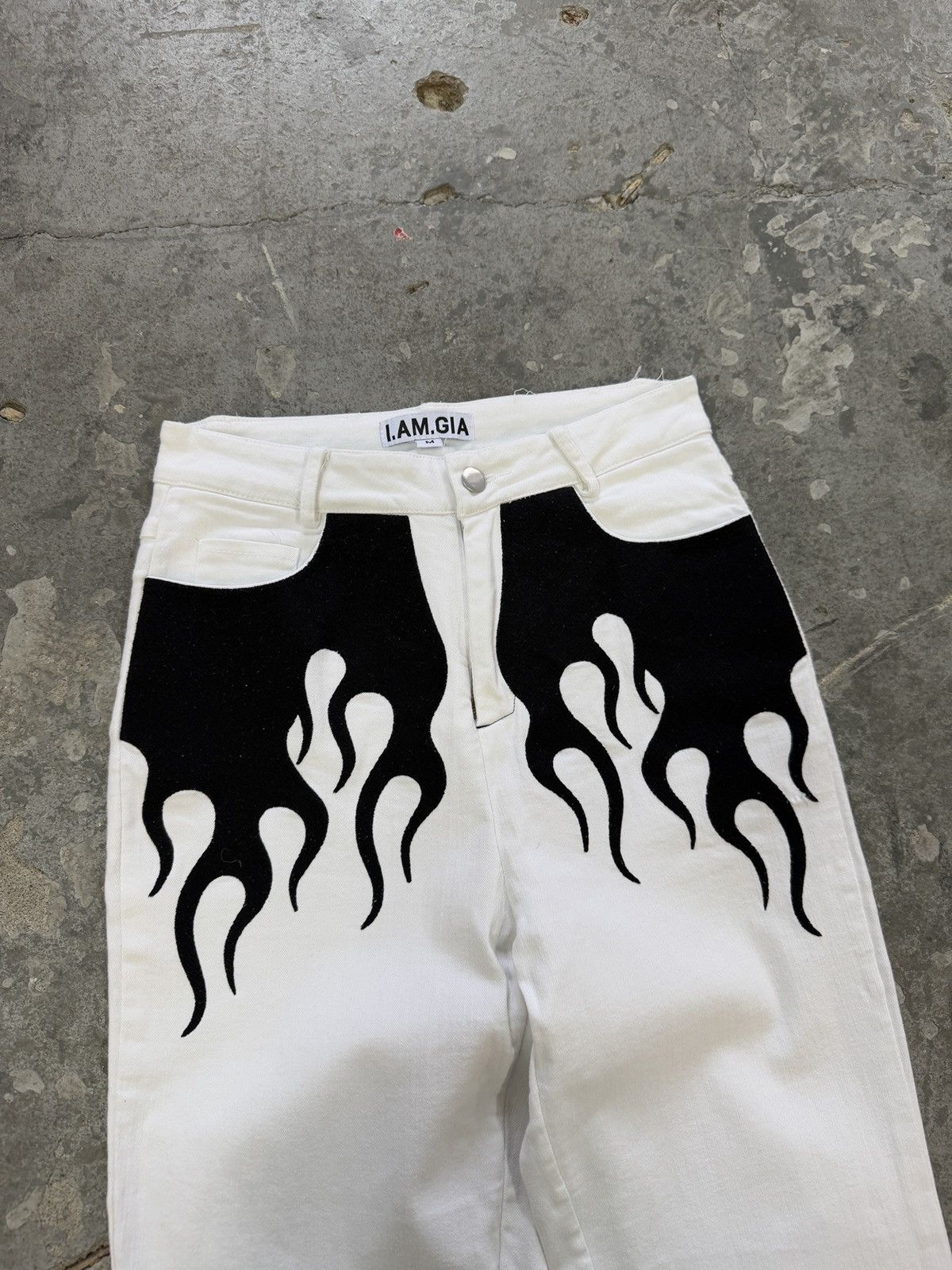 Vintage I AM GIA Flare Flame Jeans (White) Size US 28 / EU 44 - 2 Thumbnail