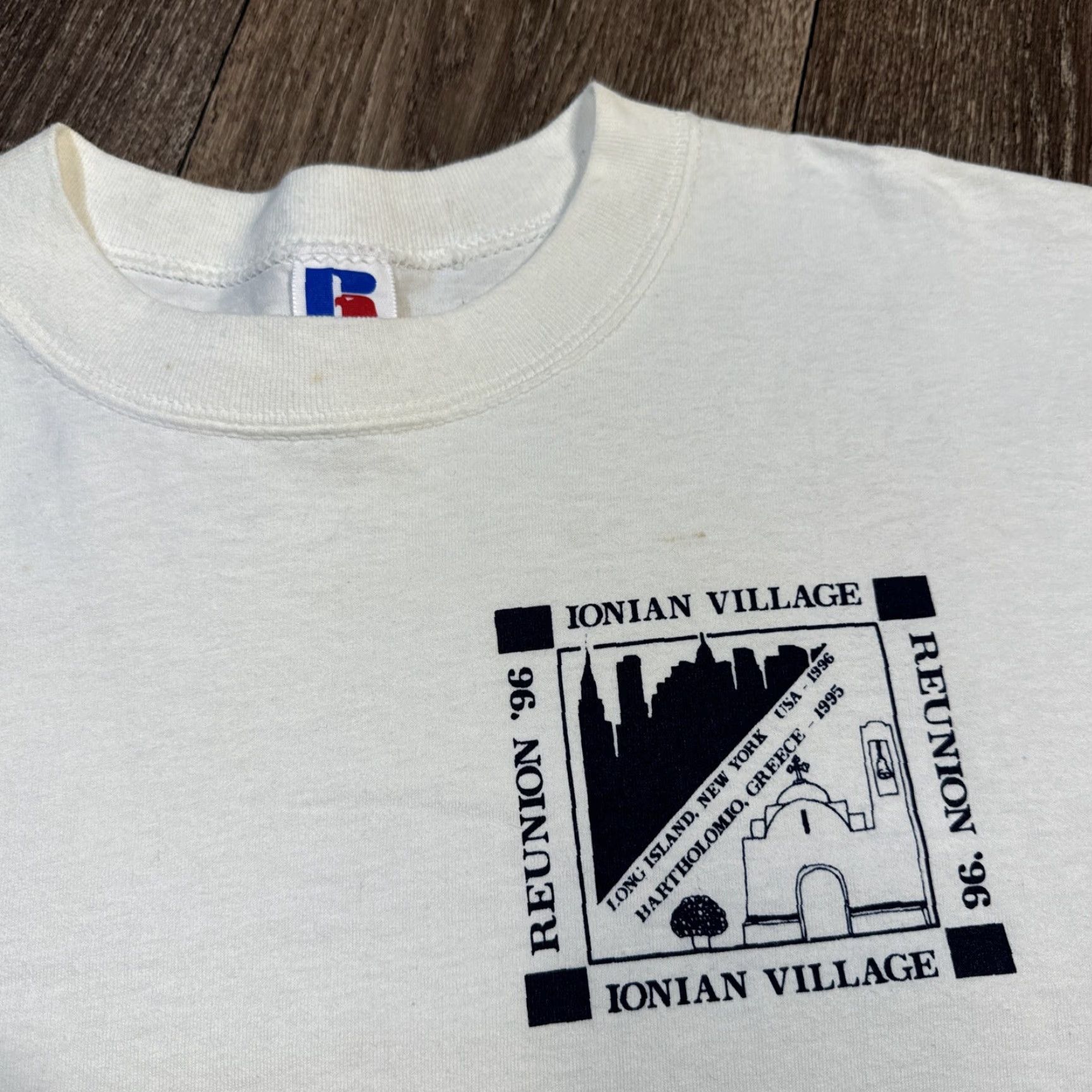 Russell Athletic VINTAGE 1994 Ionian Village Greek Camp Reunion White T-Shirt Russell Athletic Men XL White Size US XL / EU 56 / 4 - 4 Thumbnail