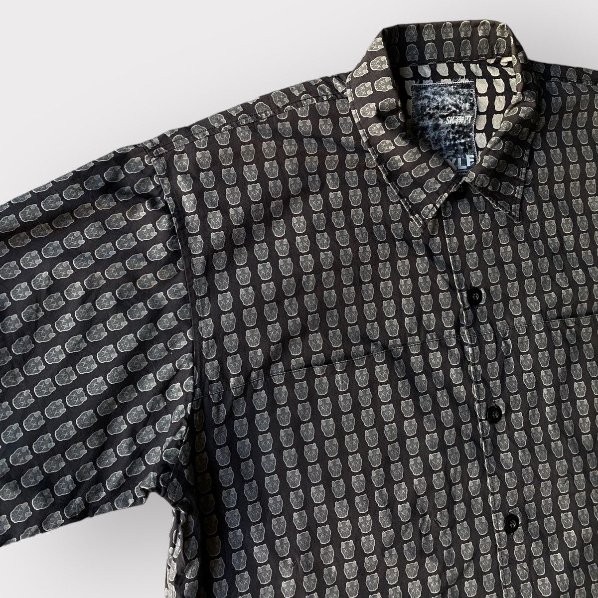 Undercover Vintage SS2000 Undercover X Kaws Shirt Size US M / EU 48-50 / 2 - 2 Thumbnail