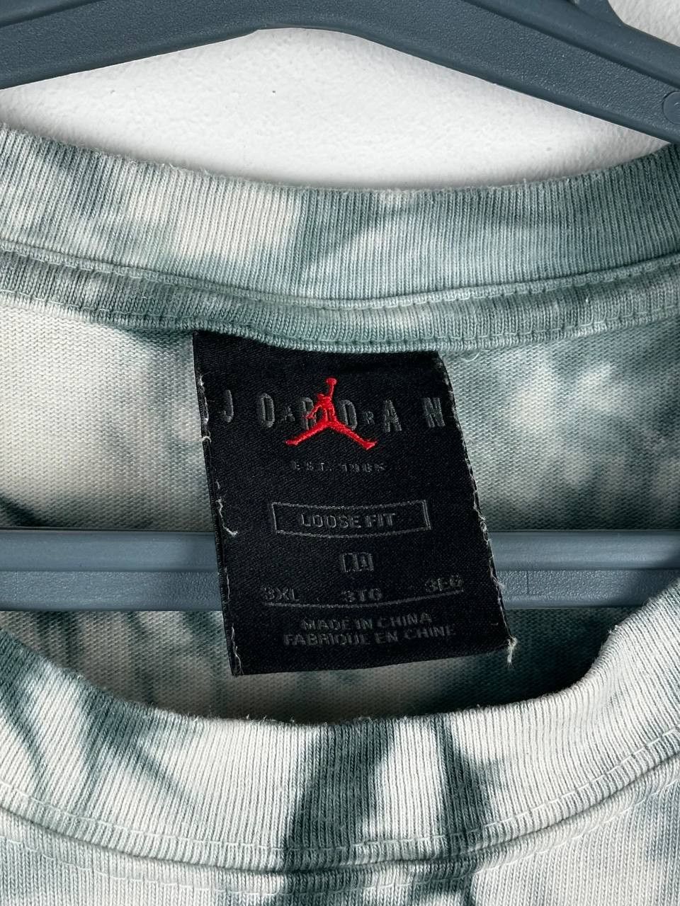 Jordan Brand × Nike Rare Jordan Big Logo Tie Die Heavy T Shirt Size US XL / EU 56 / 4 - 7 Thumbnail