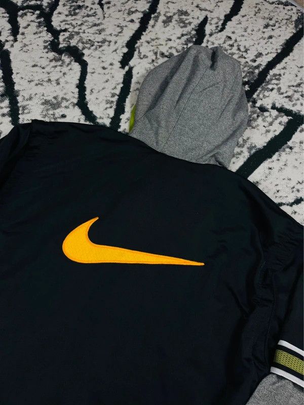 Nike Vintage 90s Nike Basketball Jacket L Gray Black Size US L / EU 52-54 / 3 - 5 Thumbnail