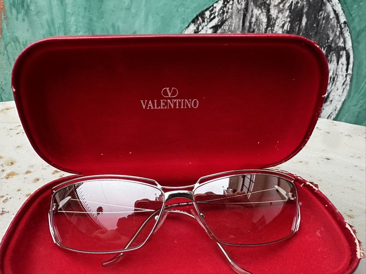 Valentino Valentino 90s Sunglasses Size ONE SIZE - 7 Thumbnail