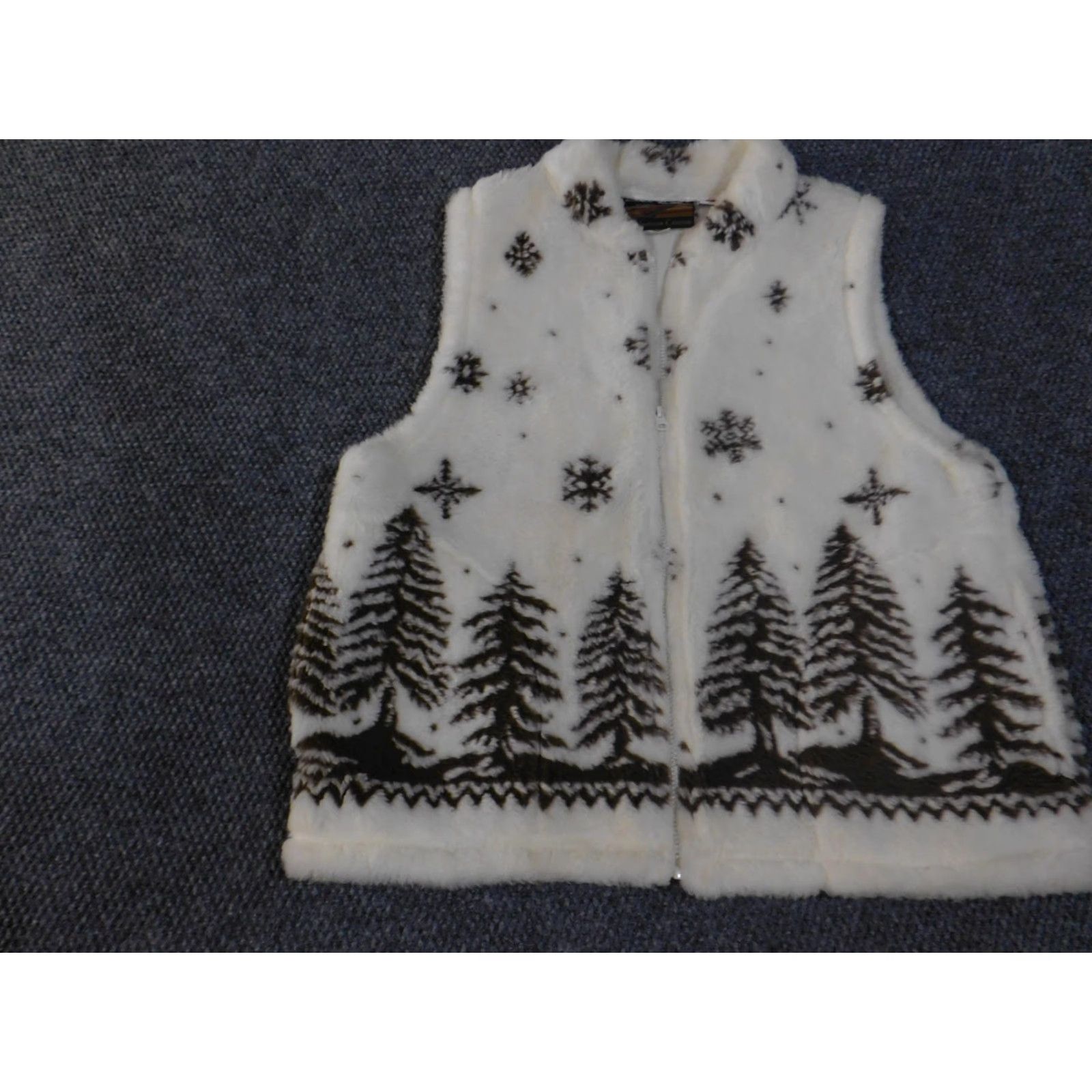 Vintage Cobblestone Canyon Vest Womens XL White Sherpa Fleece Zip Winter Made USA Beige Brown Snowflake Pine Tree Pattern Size XL / US 12-14 / IT 48-50 - 4 Thumbnail