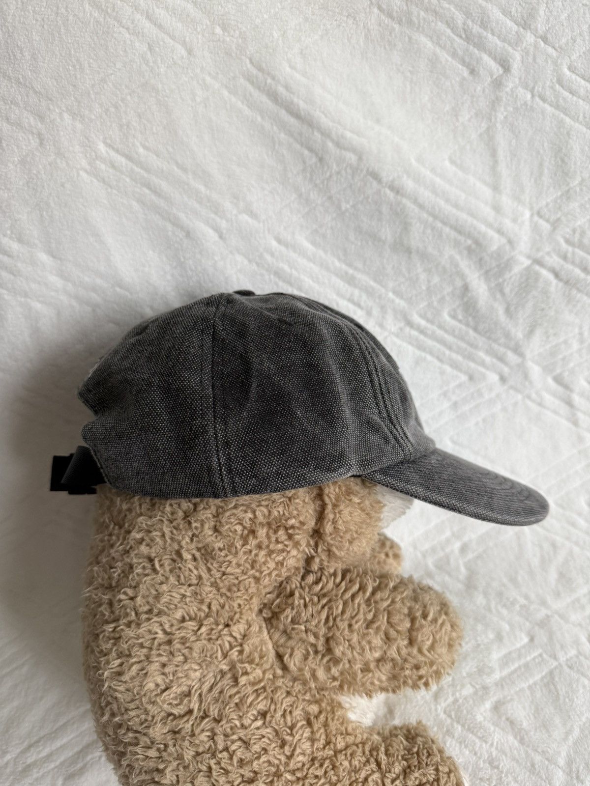 Supreme Supreme Hat 2-Tone Canvas 6-Panel 'Black' F/W 2020 OS Size ONE SIZE - 2 Thumbnail