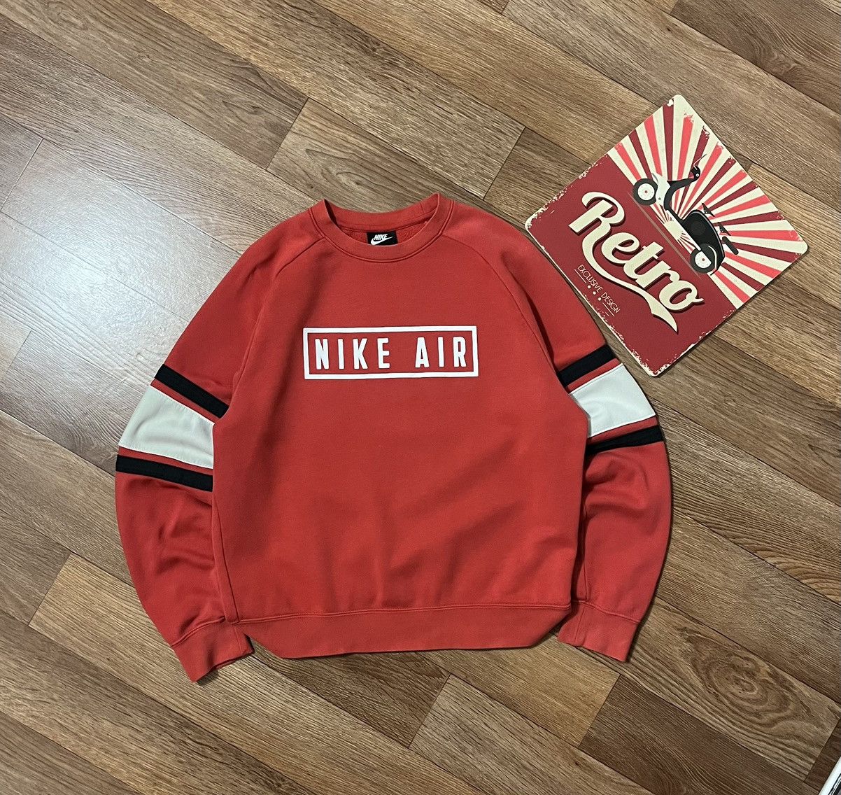 Nike Nike Air Big Logo Swoosh Crewneck Sweatshirt Size US M / EU 48-50 / 2 - 1 Thumbnail