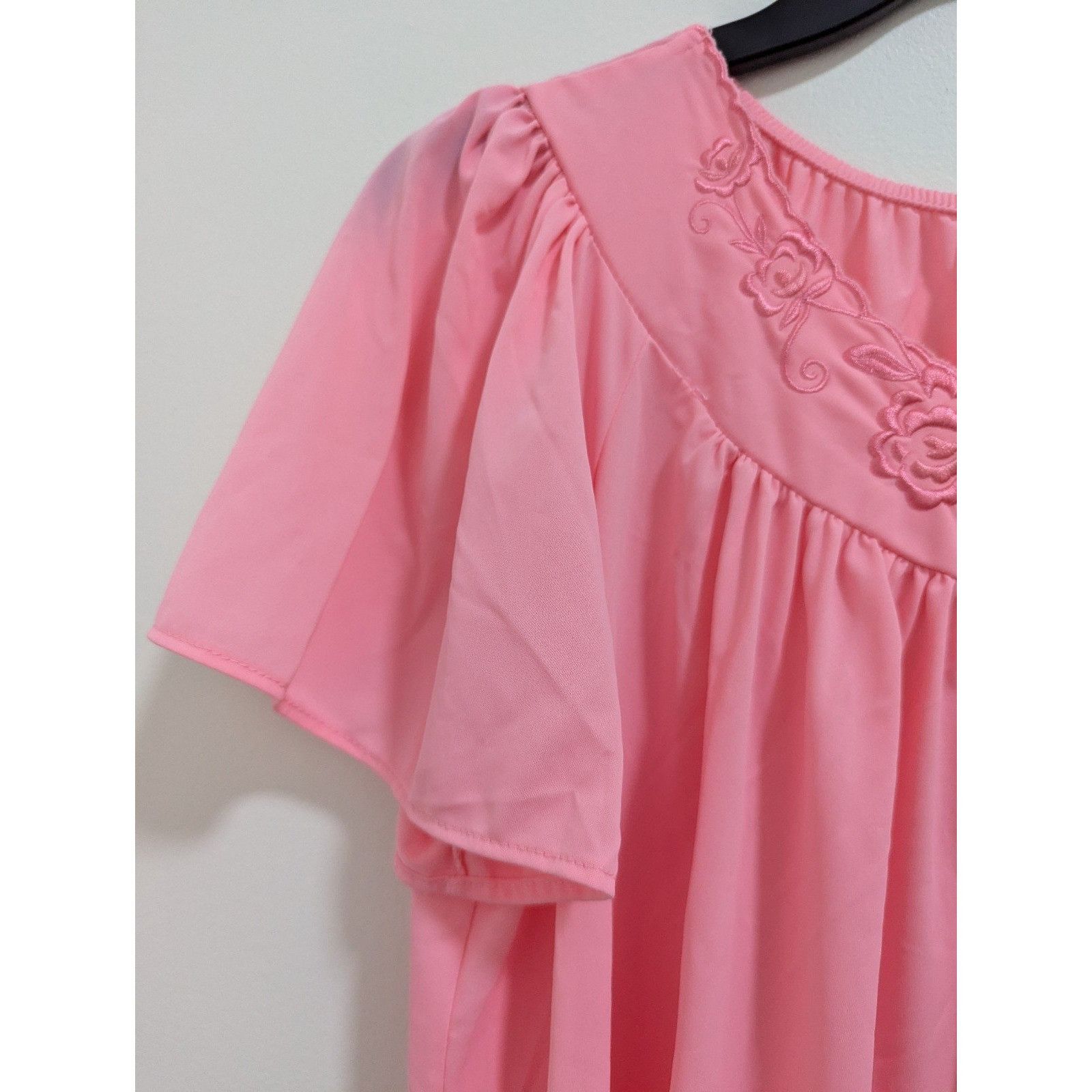 Other Vintage ShadowLine Nylon Nightgown Gown Sz Sm Embroidered Fl Size ONE SIZE - 2 Thumbnail