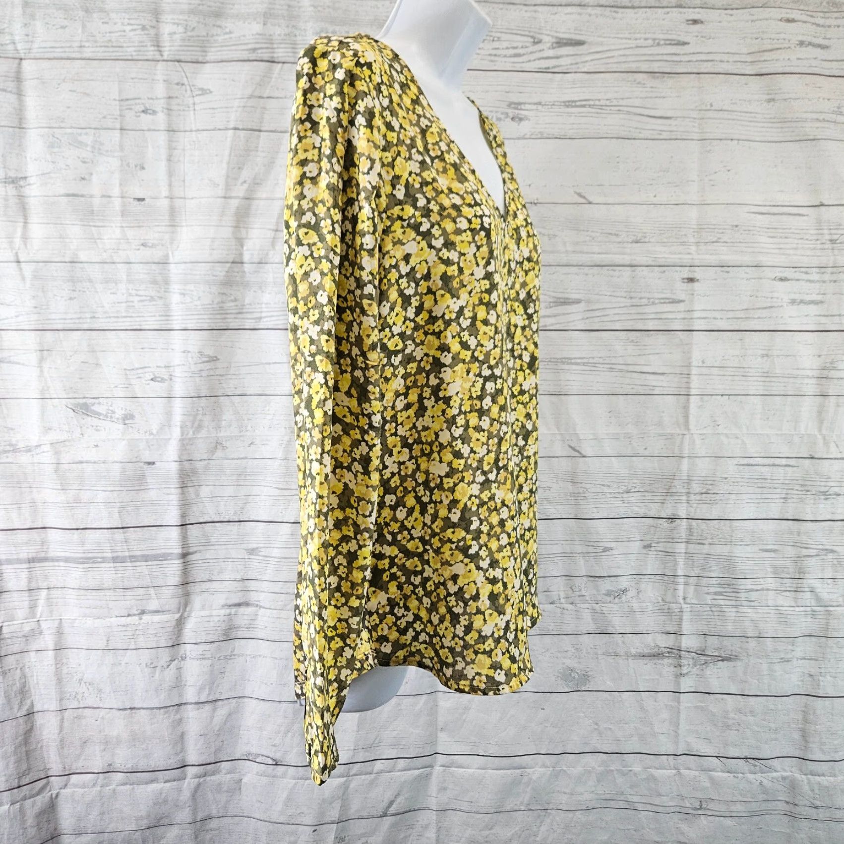 Loft LOFT Womens Top Blouse Yellow White Floral Long Sleeve V-Neck M / Size M / Casual Shirt Ladies Size M / US 6-8 / IT 42-44 - 3 Thumbnail