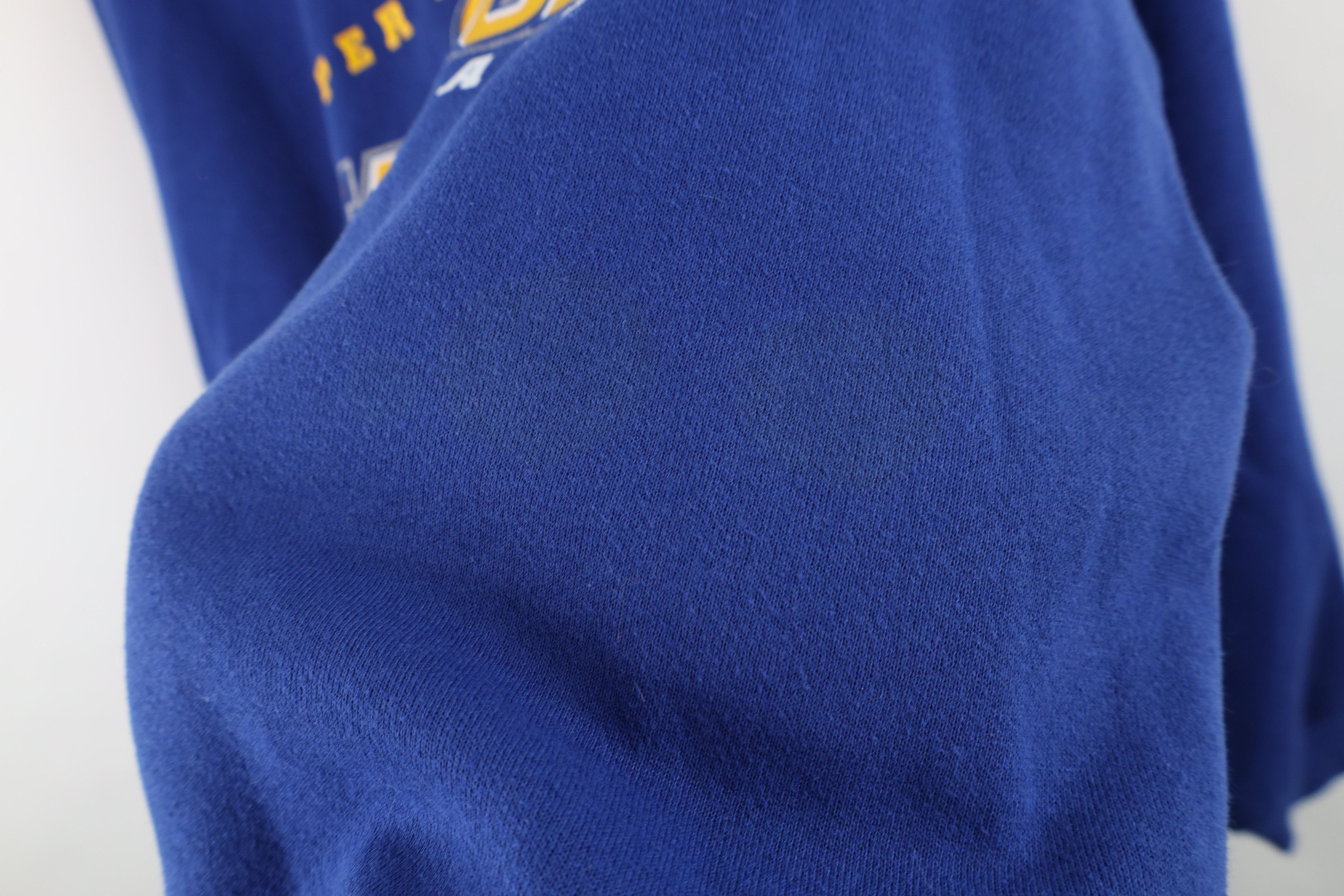Vintage Vintage Y2K 2000 Champs St Louis Rams Football Sweatshirt Size US XXL / EU 58 / 5 - 8 Thumbnail