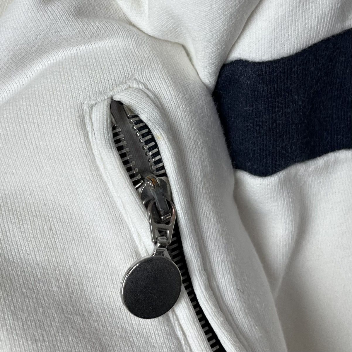 Moncler Vintage Moncler Maglia Cardigan Track Jacket Big Logo Patch Size US M / EU 48-50 / 2 - 10 Thumbnail