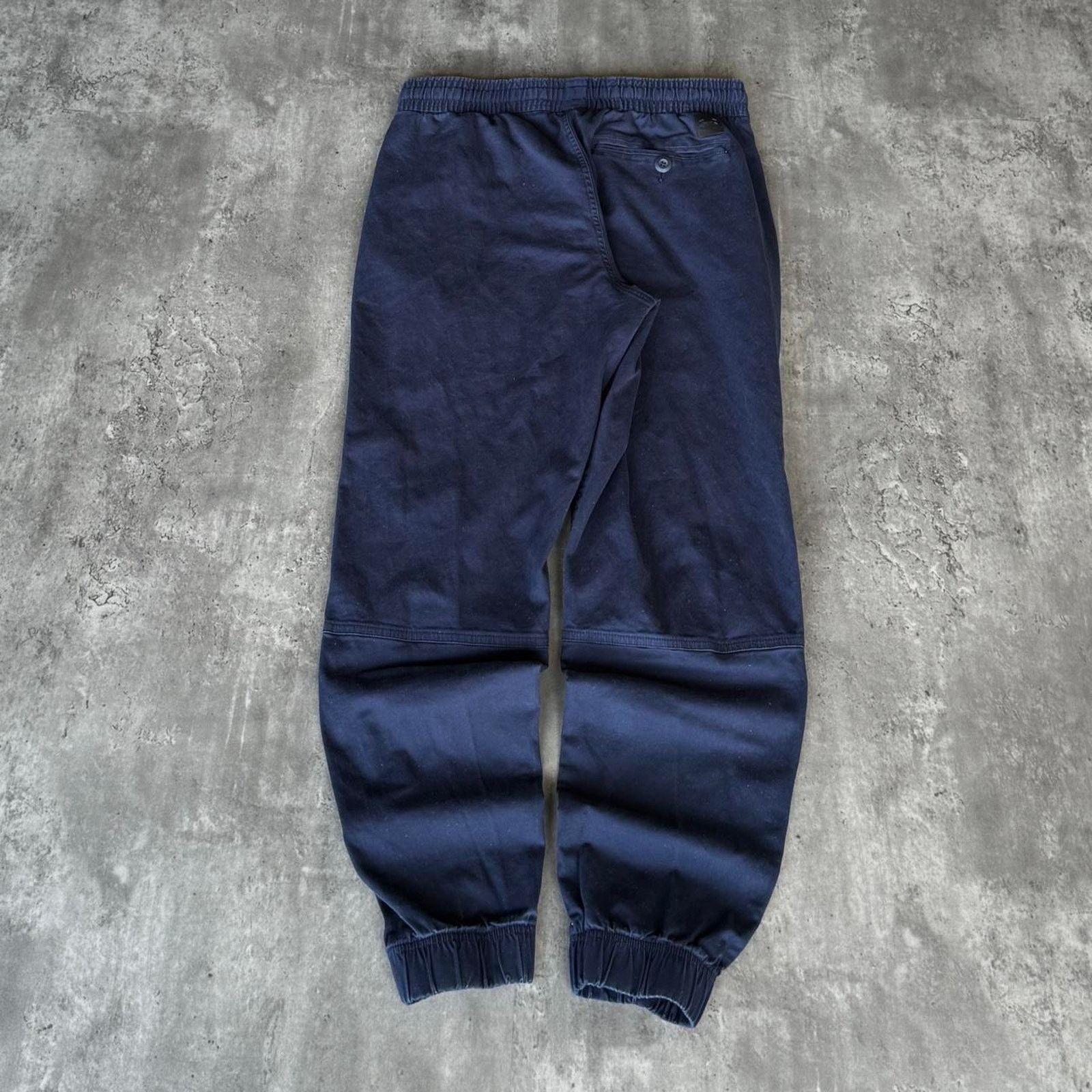 Under Armour × Vintage Vintage Y2K Under Armour Navy Blue Jogger Sweatpants Size US 32 / EU 48 - 2 Thumbnail