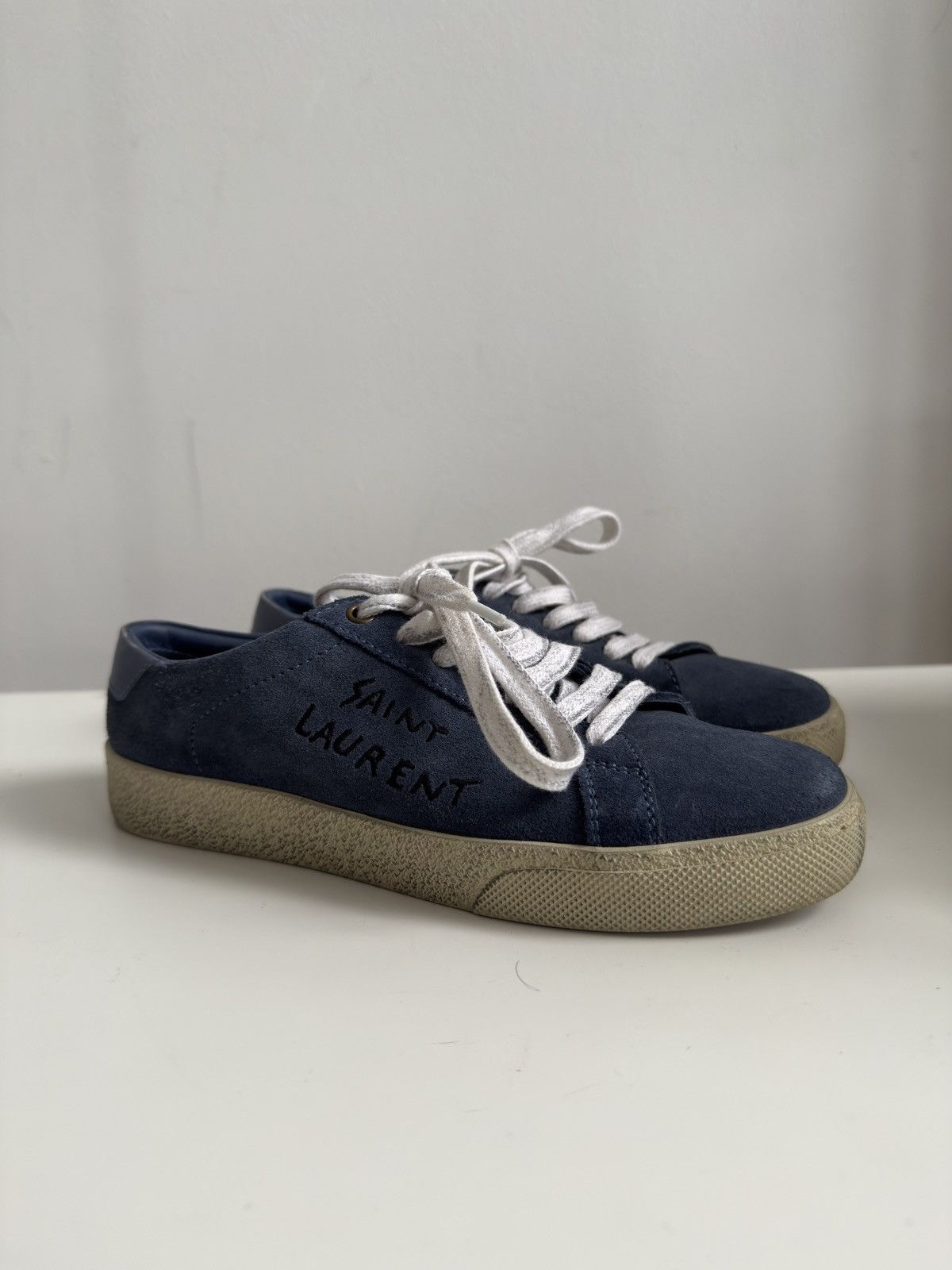 Saint Laurent Paris Saint Laurent Paris Suede Court SL/06 Low Sneakers Size US 6 / IT 36 - 1 Thumbnail