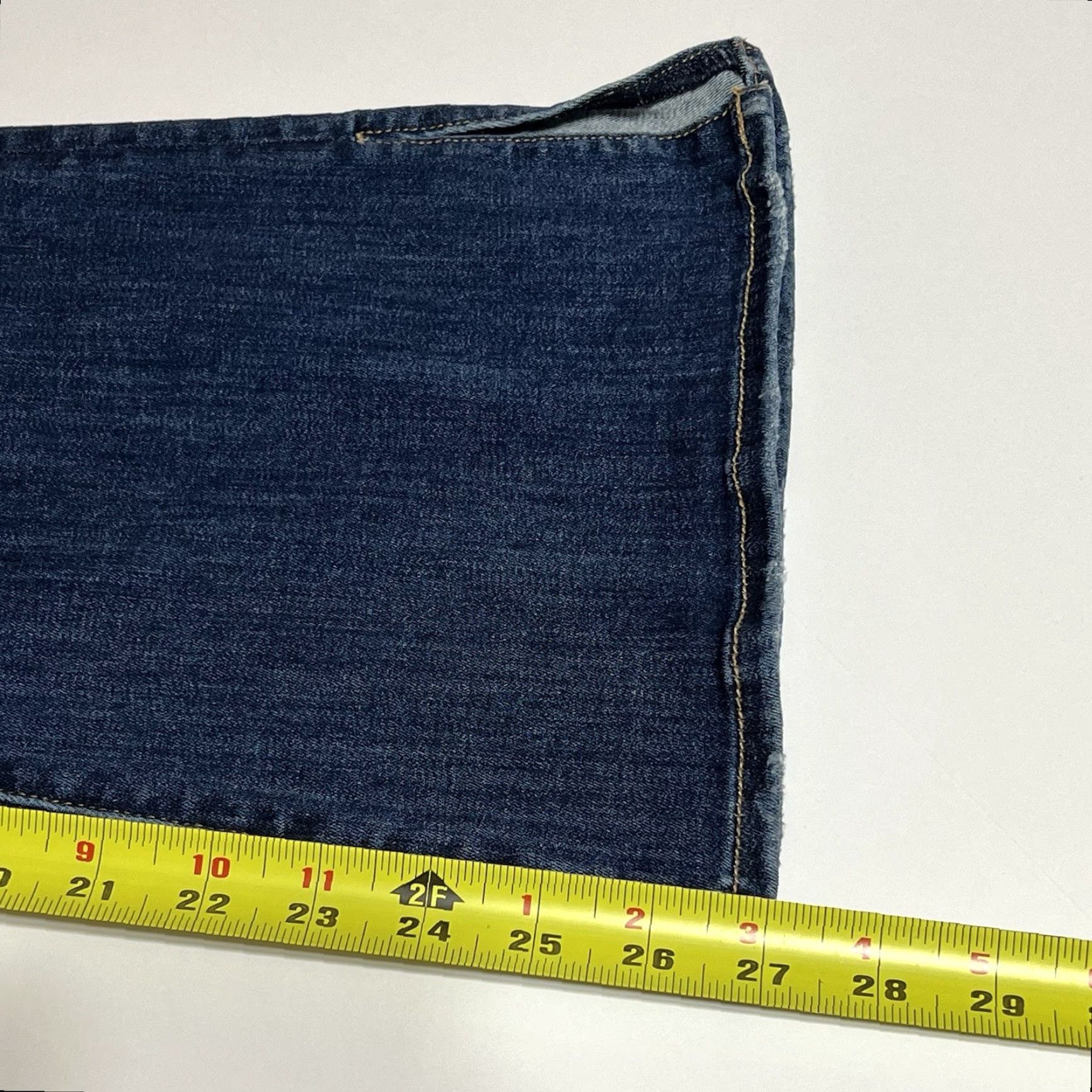 American Eagle Outfitters American Eagle Outfitters Jeans Womens 4 Short Flared Denim Stretch High Rise 27in Inseam Blue 26in Waist Slim Regular Pockets Logo Split Hem Size 27" / US 4 / IT 40 - 6 Thumbnail